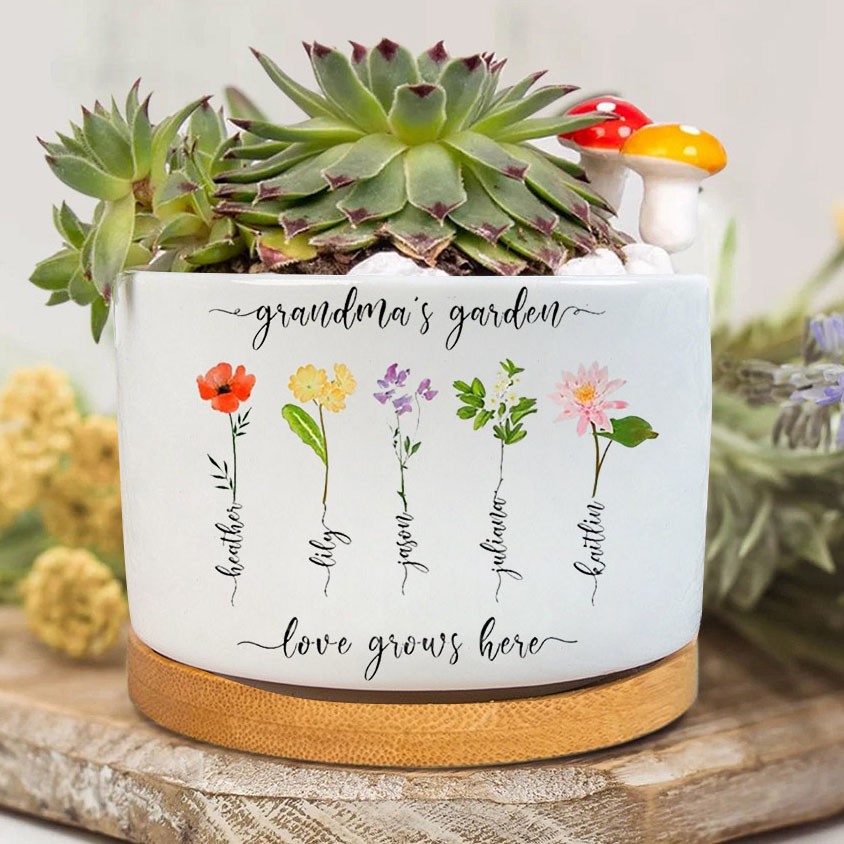 Custom Birth Month Flower Plant Pot Grandma's Garden Plant Pot