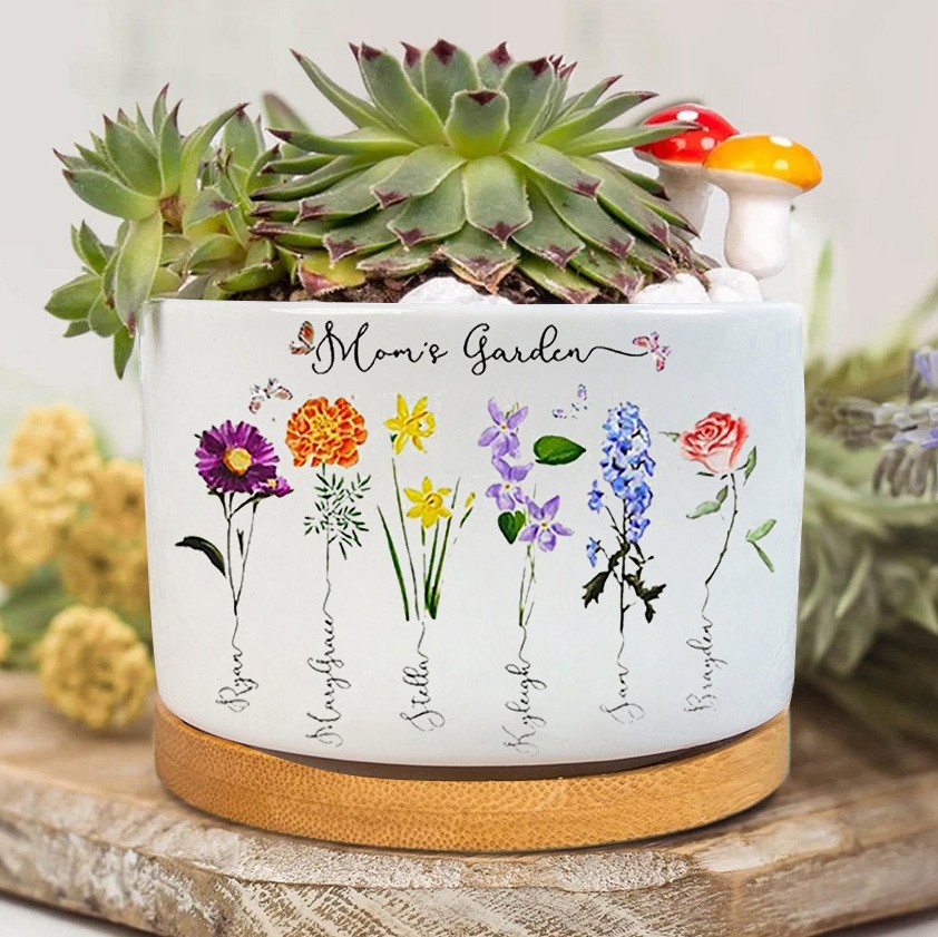 Custom Birth Month Flower Plant Pot Grandma's Garden Plant Pot Mother's Day Gift