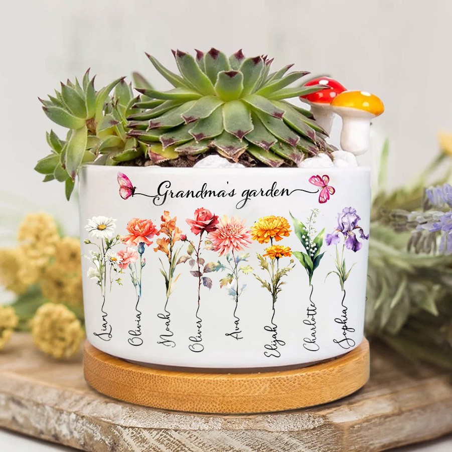 Custom Birth Month Flower Plant Pot Grandma's Garden Plant Pot Mother's Day Gift