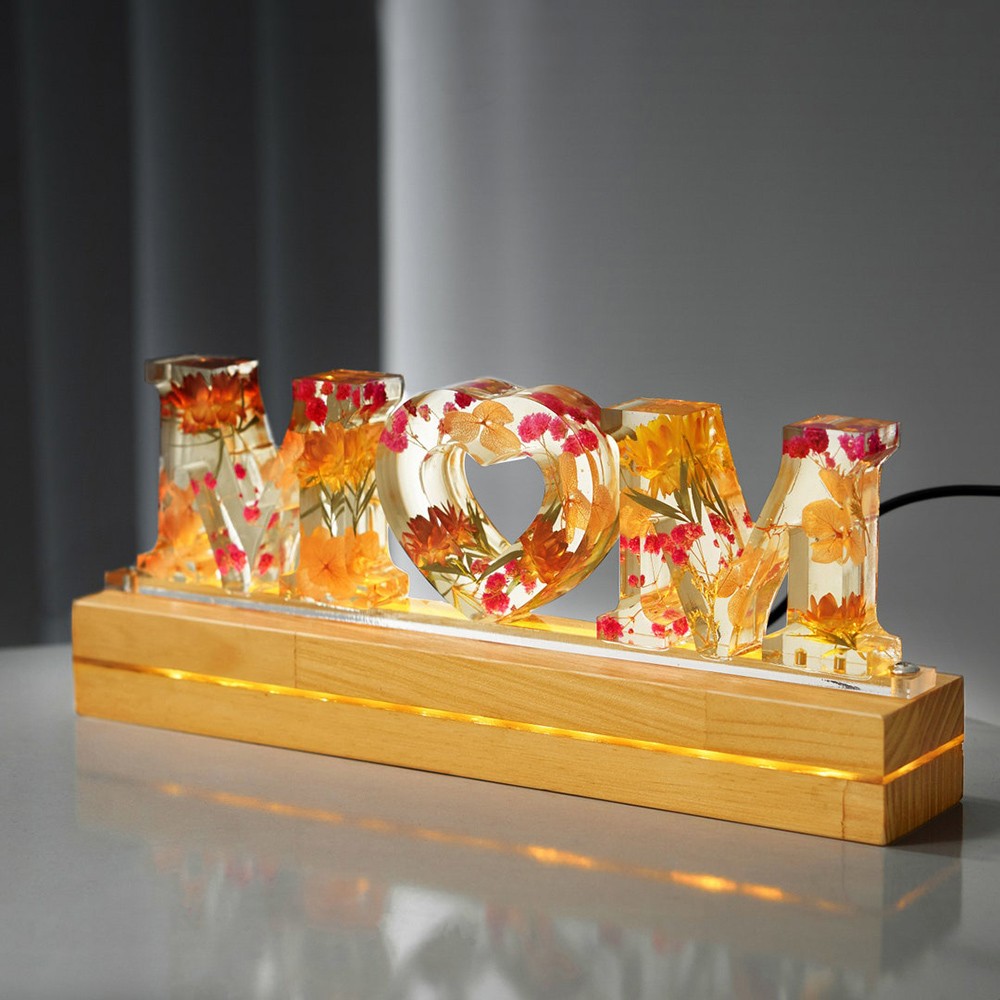 Personalized Dried Flower Resin Lamp Mother's Day Gift 