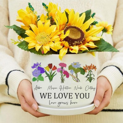 Personalized Grandma's Garden Outdoor Flower Pot With Grandkids Name and Birth Flower For Mother's Day