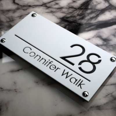 Customized Precision Laser Cut Acrylic House Wall Signs Door Numbers