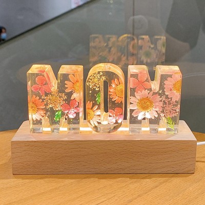 Personalized Dried Flower Resin Lamp Mother's Day Gift 