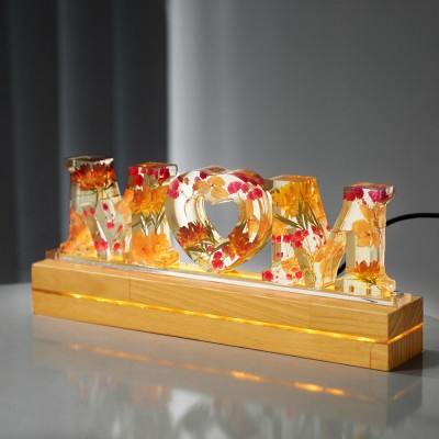 Personalized Dried Flower Resin Lamp Mother's Day Gift 