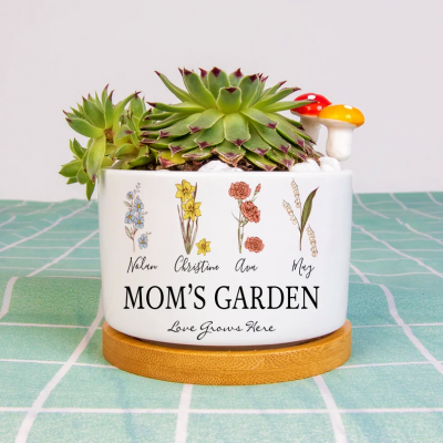 Personalized Mom's Garden Outdoor Flower Pot With Kids Name and Birth Flower For Mother's Day